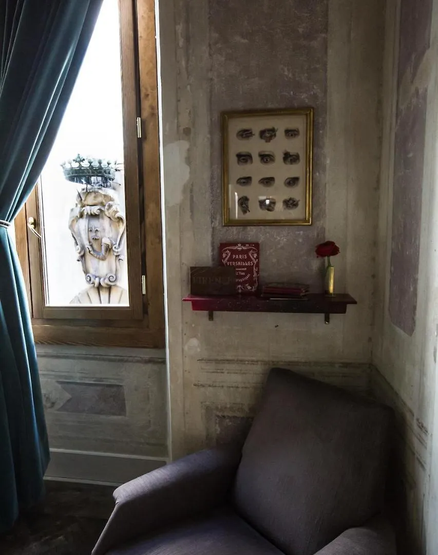Oltrarno Splendid Bed & Breakfast Florence
