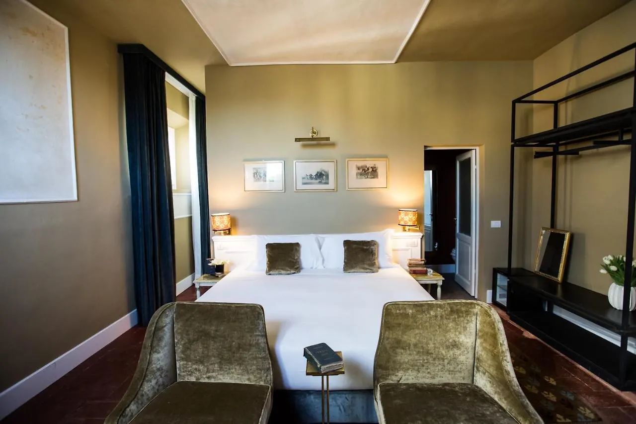 ***  Oltrarno Splendid Bed & Breakfast Florence Italy